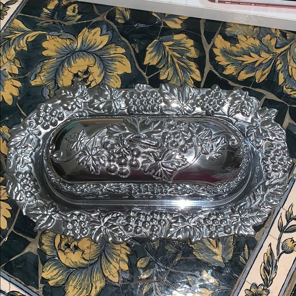 LENOX Grape Weave 4 piece Hostess Set - Picture 6 of 8